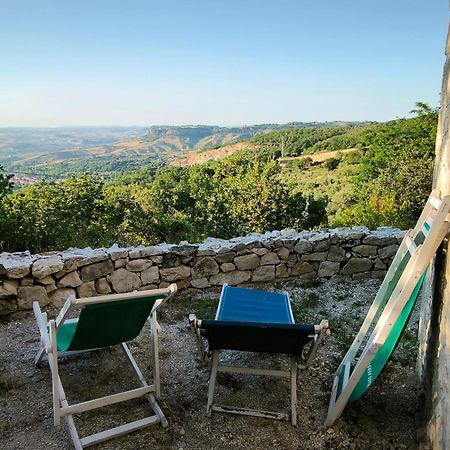 La Casa Dalle Finestre Blu Abbateggio Dış mekan fotoğraf