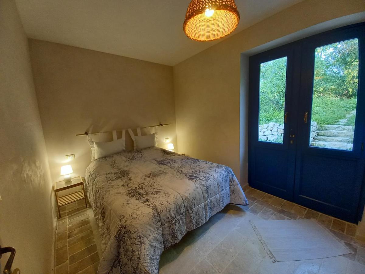La Casa Dalle Finestre Blu Abbateggio Dış mekan fotoğraf